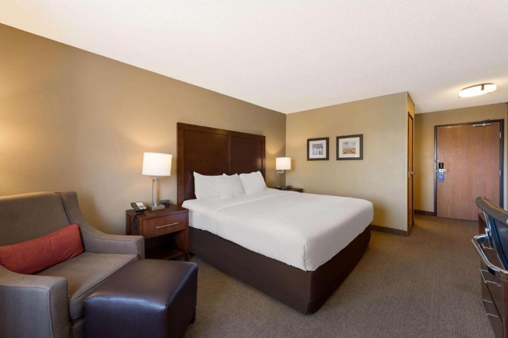 Comfort Inn East Wichita Exteriör bild