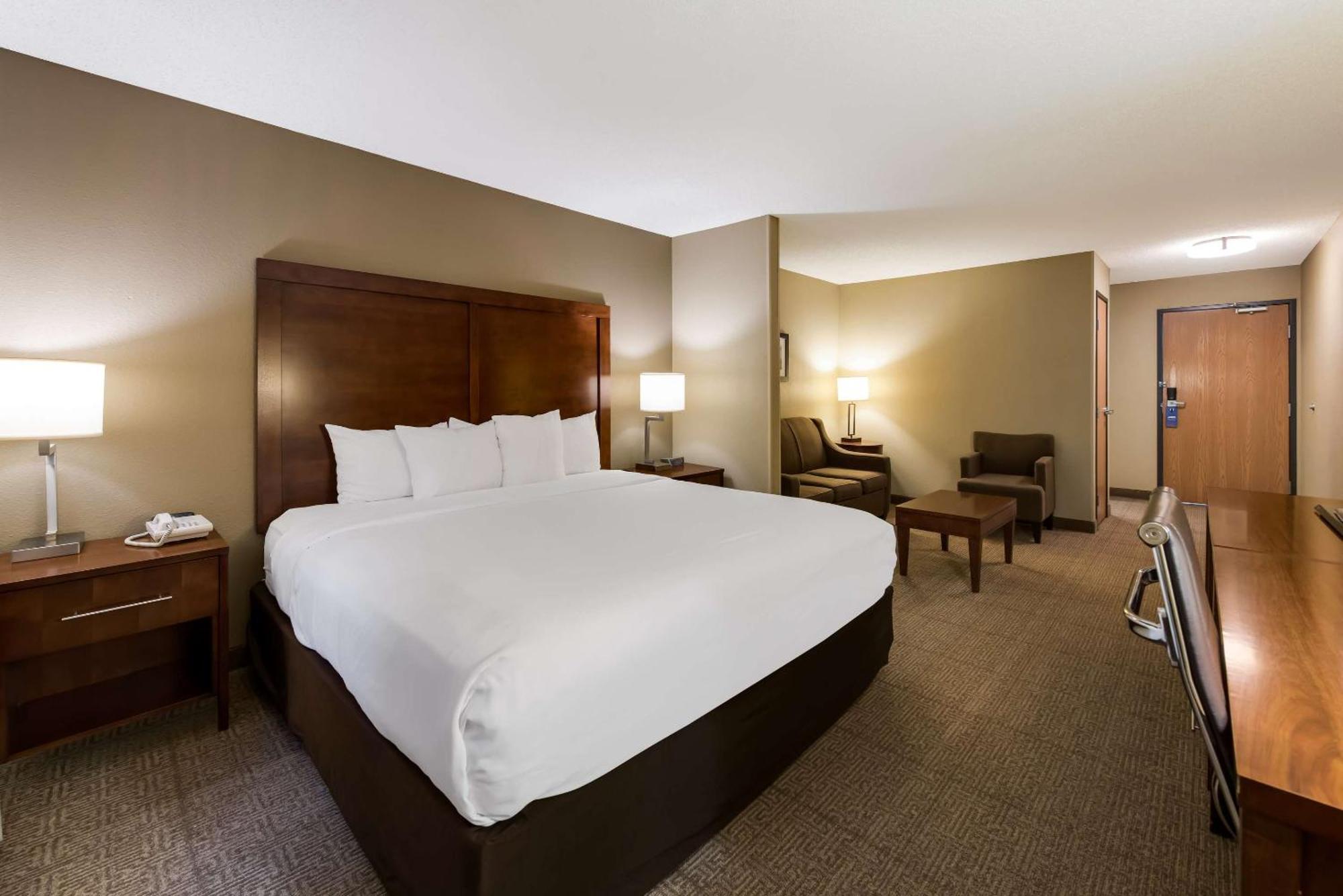 Comfort Inn East Wichita Exteriör bild
