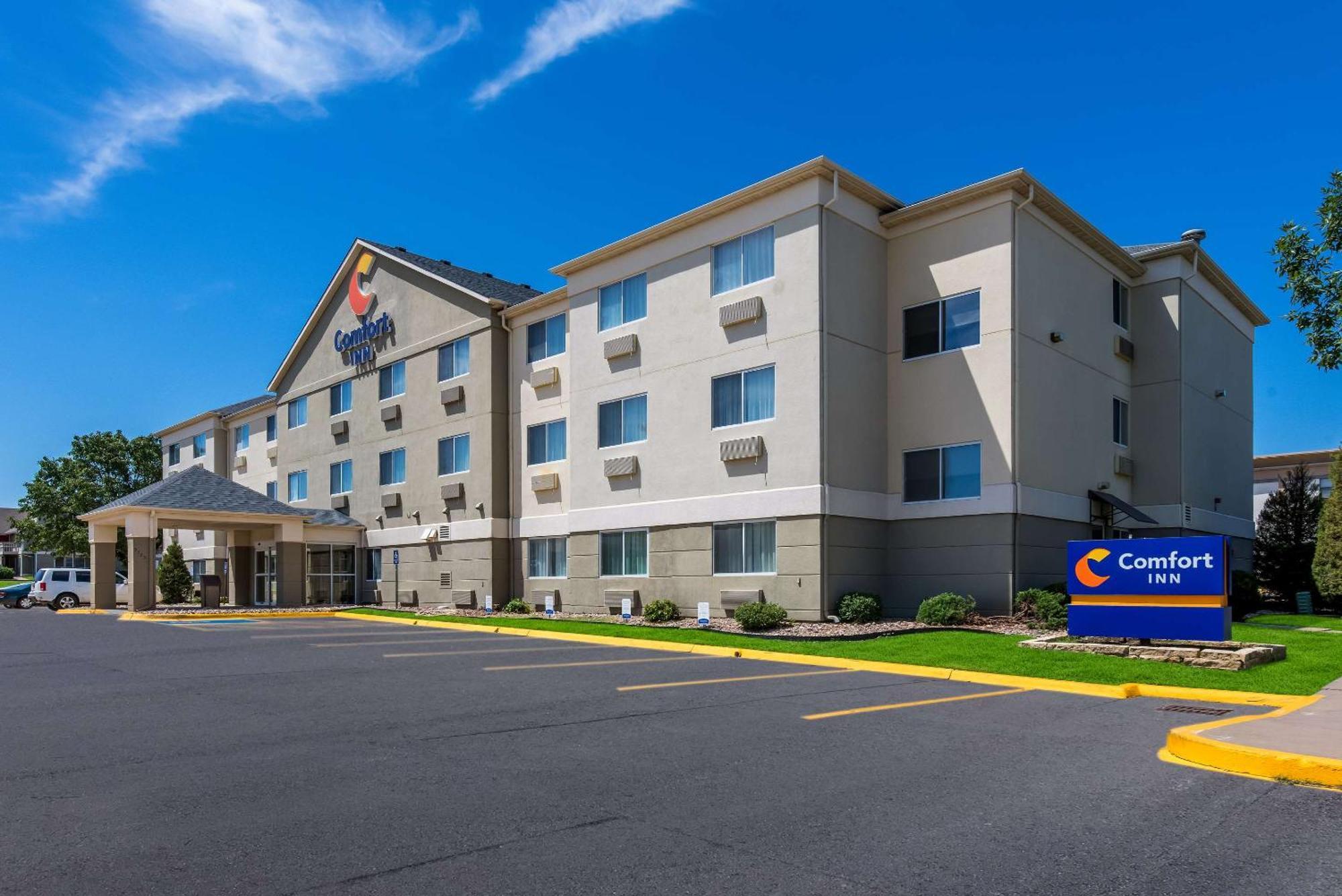 Comfort Inn East Wichita Exteriör bild